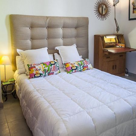 Villa Schiller, 2 Studios Cote Jardin - Quartier Orangerie Strasbourg Room photo